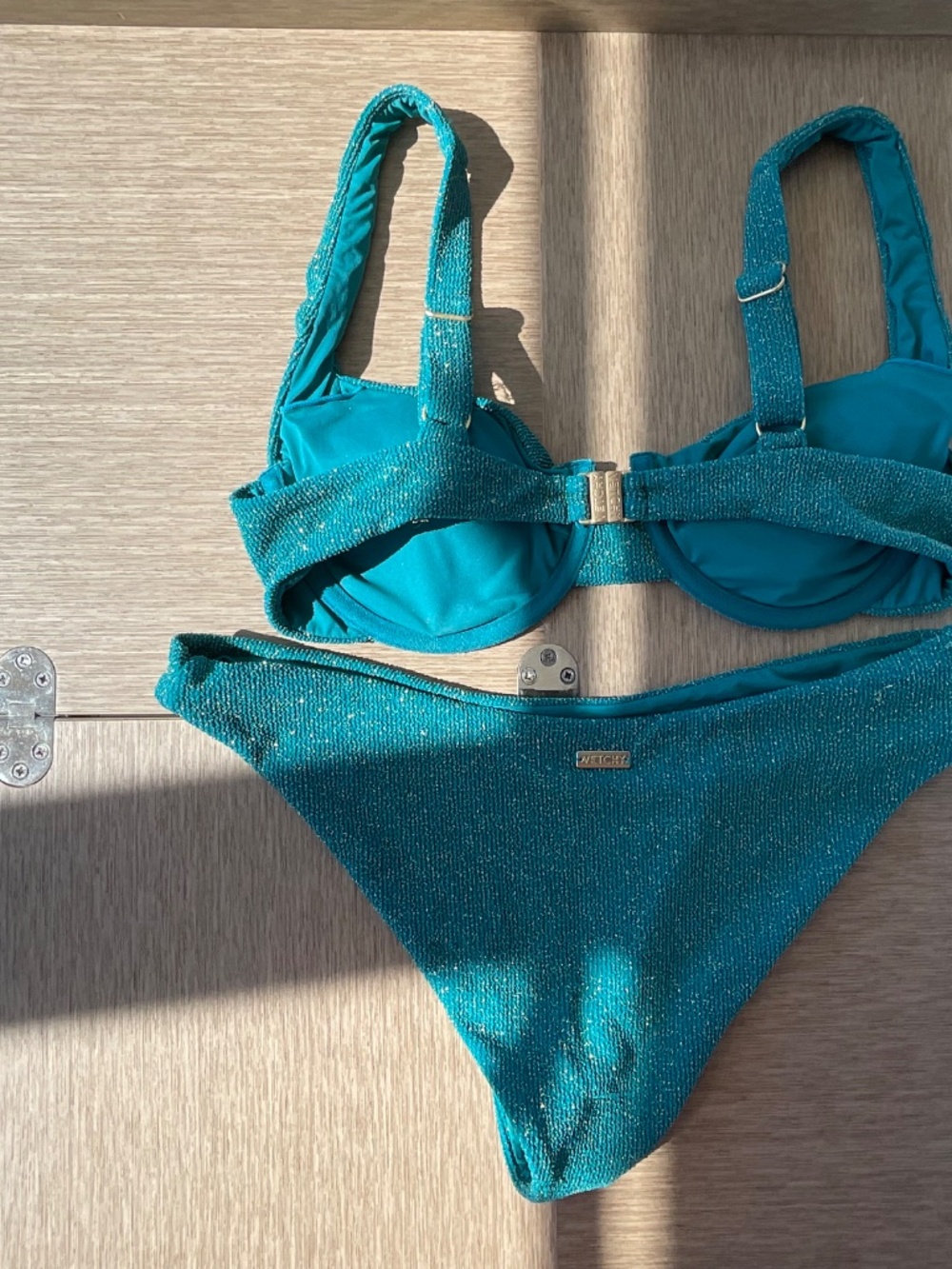 Vetchy bikini - Picture 2 of 2